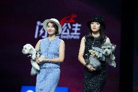 5th PETJOY FASHIION WEEK in Shanghai