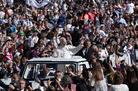 Pope Meets Education Delegates - Vatican