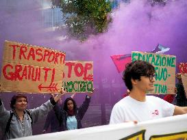 Student Blitz Leading Up To The November 14 Student Strike - Milan