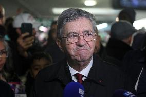 Jean-Luc Melenchon Visit To Market - Choisy-Le-Roi