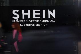 Shein Store Illustration - Paris