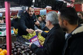 Jean-Luc Melenchon Visit To Market - Choisy-Le-Roi
