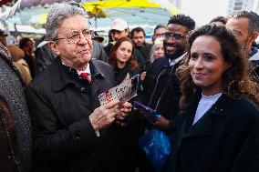 Jean-Luc Melenchon Visit To Market - Choisy-Le-Roi