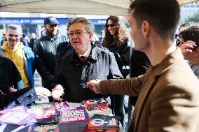 Jean-Luc Melenchon Visit To Market - Choisy-Le-Roi