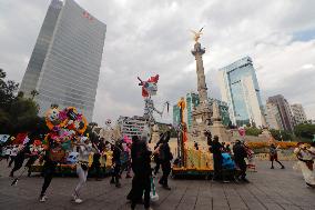 Annual Dia de Muertos Parade - Mexico City