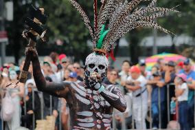 Annual Dia de Muertos Parade - Mexico City
