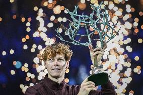 Jannik Sinner celebrates victory at Rolex Paris Masters 2025 in Paris FA