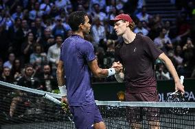 Jannik Sinner vs Felix Auger-Aliassime at Rolex Paris Masters 2025 in Paris FA