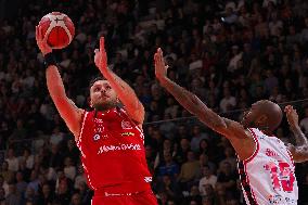 BASKET - Serie A - Una Hotels Reggio Emilia vs EA7 Emporio Armani Milano