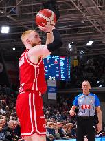 BASKET - Serie A - Una Hotels Reggio Emilia vs EA7 Emporio Armani Milano