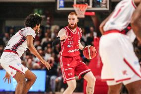 BASKET - Serie A - Una Hotels Reggio Emilia vs EA7 Emporio Armani Milano