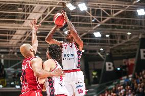 BASKET - Serie A - Una Hotels Reggio Emilia vs EA7 Emporio Armani Milano