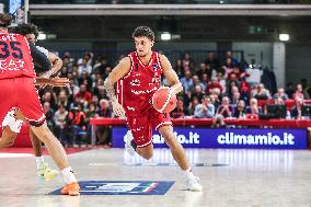 BASKET - Serie A - Una Hotels Reggio Emilia vs EA7 Emporio Armani Milano