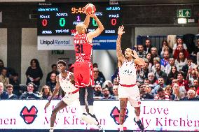 BASKET - Serie A - Una Hotels Reggio Emilia vs EA7 Emporio Armani Milano