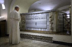 Pope Leo XIV In The Crypt Of The Popes On All Souls Day - Vatican