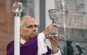 Pope Leo XIV Presides Over Mass At Rome s Cemetery