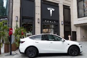 TESLA