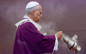 Pope Leone XIV Celebrates Mass at Verano Cemetery - Rome