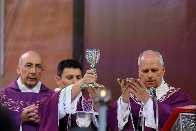 Pope Leone XIV Celebrates Mass at Verano Cemetery - Rome