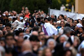 Pope Leone XIV Celebrates Mass at Verano Cemetery - Rome