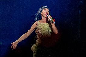 Katy Perry At The Life Times Tour 2025 - Casalecchio di Reno