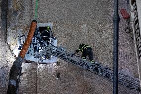 Worker Dies in Medieval Tower Collapse - Ro
