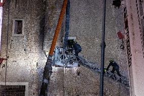 Worker Dies in Medieval Tower Collapse - Ro