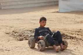 Meal and Water Distribution in Gaza