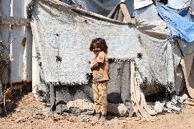 Displaced Children of Yemen - Aden