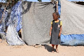 Displaced Children of Yemen - Aden