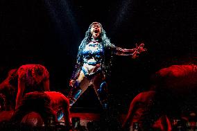 Katy Perry At The Life Times Tour 2025 - Casalecchio di Reno