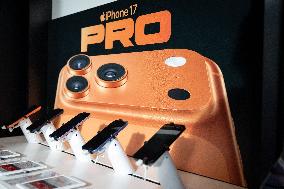 Launch of the limited-edition Stranger Things Freebox - Paris AJ