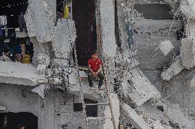 Life In The Ruins In Gaza After Ceasefire - Palestine