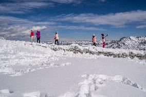 Dagu Glacier Scenic Area