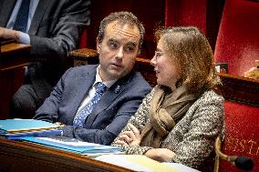 Opening session to discuss France's social security budget - Paris AJ