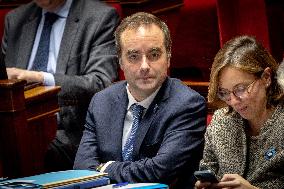 Opening session to discuss France's social security budget - Paris AJ