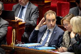 Opening session to discuss France's social security budget - Paris AJ