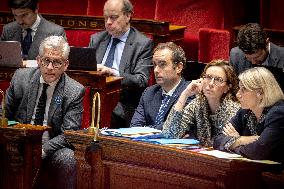 Opening session to discuss France's social security budget - Paris AJ