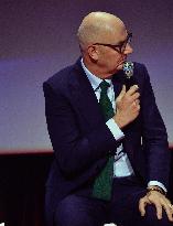 Ministerial Visits to Automotive Industry Day - Paris