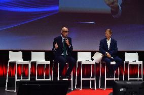 Ministerial Visits to Automotive Industry Day - Paris