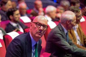 Ministerial Visits to Automotive Industry Day - Paris