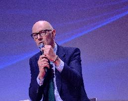 Ministerial Visits to Automotive Industry Day - Paris