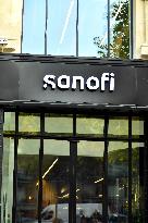 Inter-Union Rally In Front Of Maison Sanofi - Paris