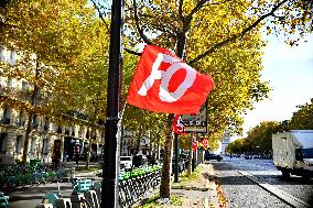 Inter-Union Rally In Front Of Maison Sanofi - Paris