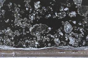 Heilongjiang River Covered in Drifting Ice - China