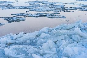 Heilongjiang River Covered in Drifting Ice - China