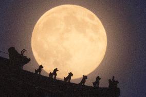 Full Moon Over China