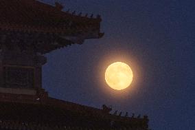 Full Moon Over China