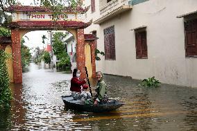 Death Toll Rises to 47 in Central Vietnam Floods