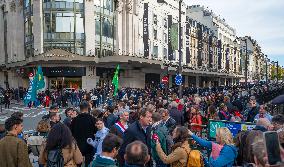 Illustration - Shein in BHV Paris